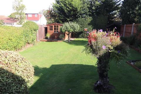 167 Court Road, Orpington, BR6 0PX