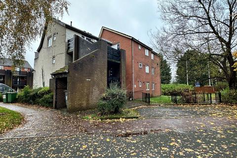 1 bedroom flat to rent, The Paddock, Preston PR2