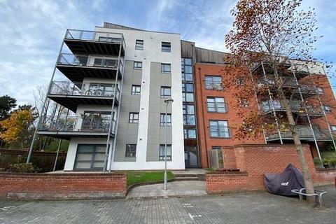 2 bedroom apartment to rent, Montmano Drive, West Didsbury, Manchester