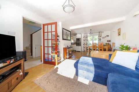 3 bedroom semi-detached house for sale, Tillingbourne Road, Shalford, Guildford, Surrey, GU4