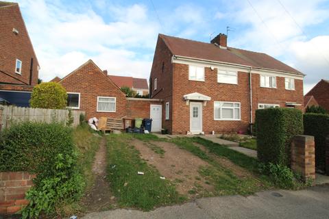 3 bedroom semi-detached house to rent, Rye View, Sunderland SR2