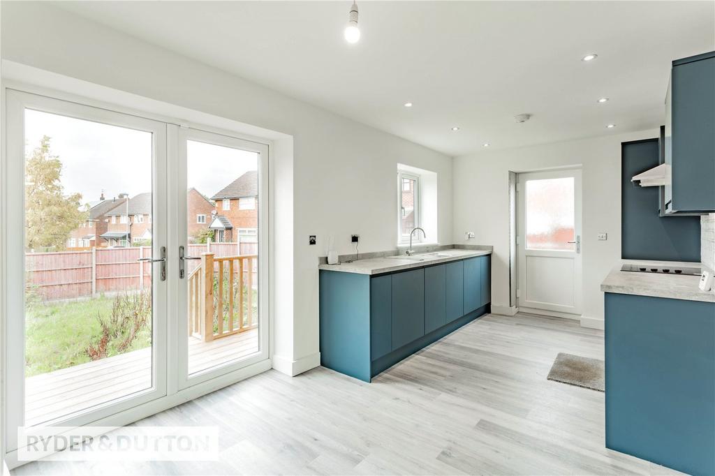 Kitchen/Dining Room