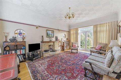 67 Manor Drive, Surbiton, KT5 8NF