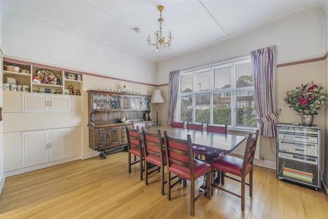 67 Manor Drive, Surbiton, KT5 8NF