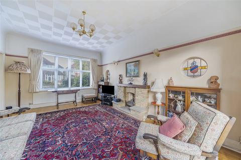 67 Manor Drive, Surbiton, KT5 8NF