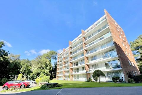 2 bedroom apartment for sale, Sandbourne Road, Westbourne, Bournemouth, BH4