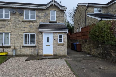 3 bedroom semi-detached house to rent, Begonia View, Lower Darwen,