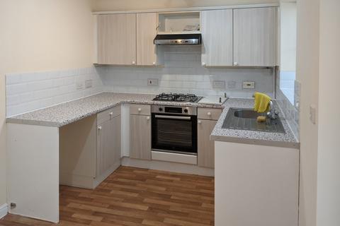 3 bedroom semi-detached house to rent, Begonia View, Lower Darwen,