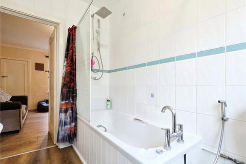 1 bedroom apartment for sale, Bath Road, Reading, Berkshire