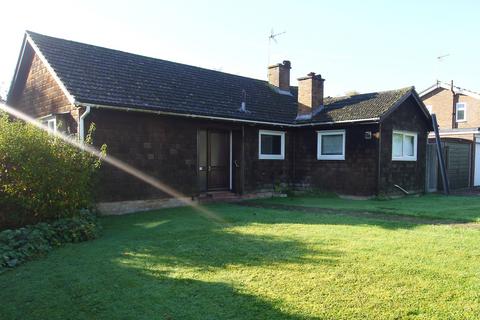 2 bedroom detached bungalow for sale, Colets Orchard, Sevenoaks, TN14