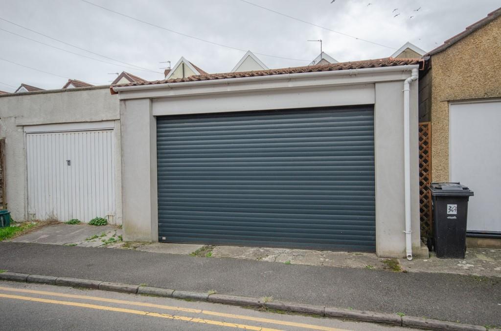 Garage.jpg