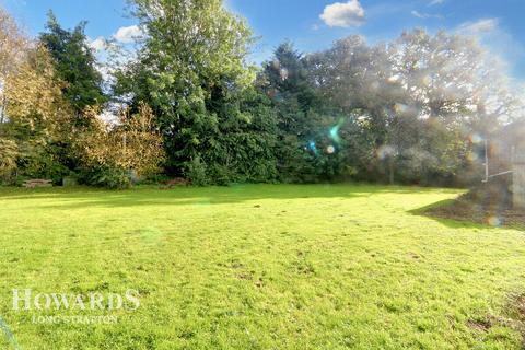 3 bedroom detached bungalow for sale, Mill Road, Hempnall