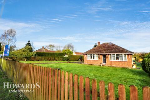 3 bedroom detached bungalow for sale, Mill Road, Hempnall