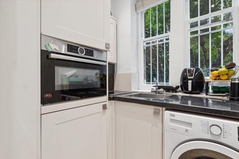 1 bedroom flat to rent, Elm Park Mansions, Park Walk, London, SW10