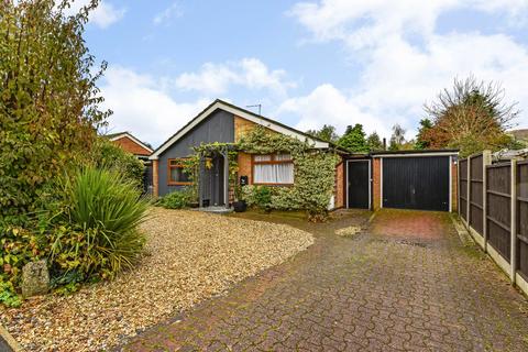 3 bedroom bungalow for sale, Heatherfield, Buriton, Petersfield, Hampshire