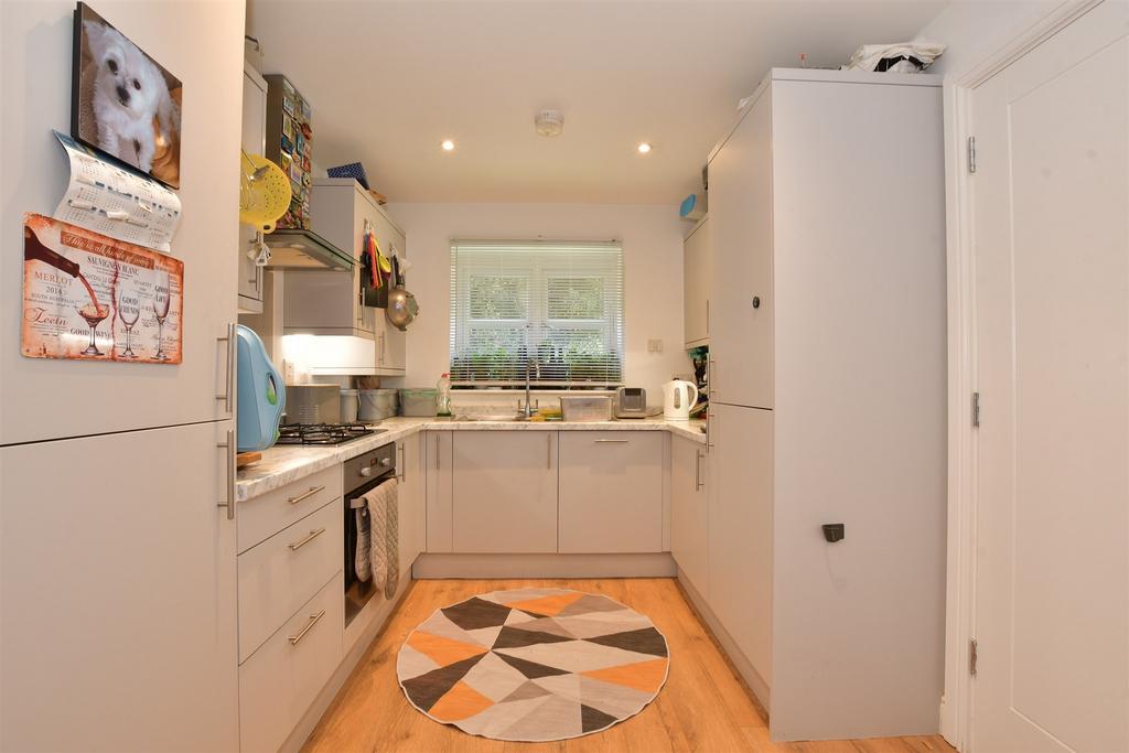 Kitchen/ Dining Room