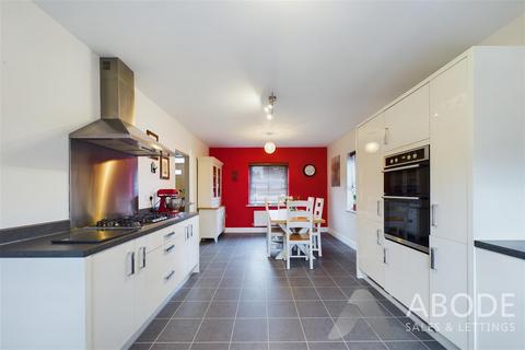 9 Heather Close, Tutbury, Burton-on-trent, DE13 9PP