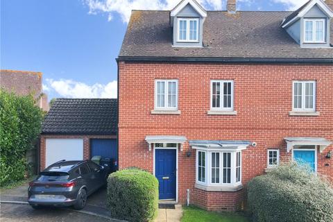 4 bedroom end of terrace house for sale, Whittington Chase, Kingsmead, Milton Keynes