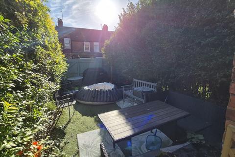 3 bedroom terraced house for sale, Sidmouth Street, Hull, HU5 2LB