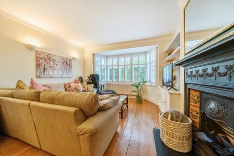 4 bedroom house to rent, Waldron Road Earlsfield SW18