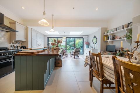 69 Cambridge Road, Teddington, TW11 8DW