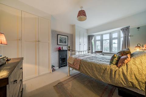 69 Cambridge Road, Teddington, TW11 8DW