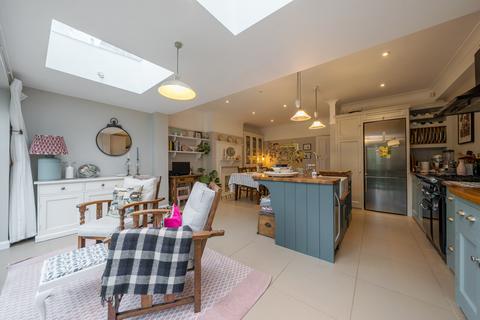 69 Cambridge Road, Teddington, TW11 8DW