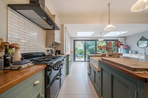 69 Cambridge Road, Teddington, TW11 8DW