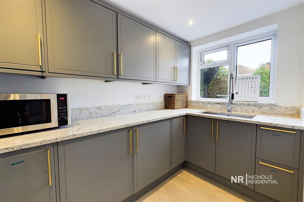 Kitchen Extra