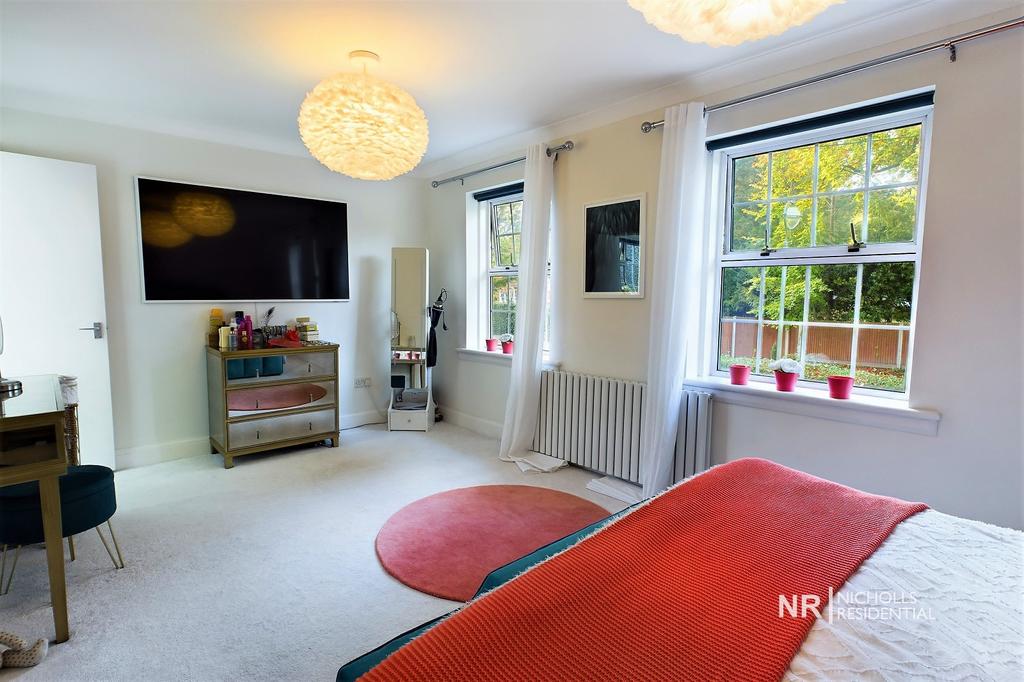 Main Bedroom