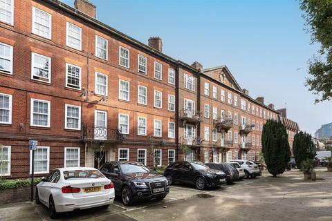 3 bedroom apartment for sale, Hortensia Road, London