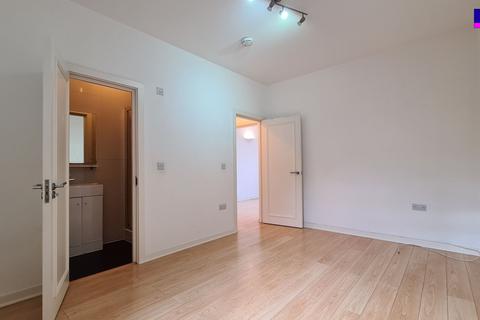 1 bedroom flat to rent, Church Street, Enfield EN2