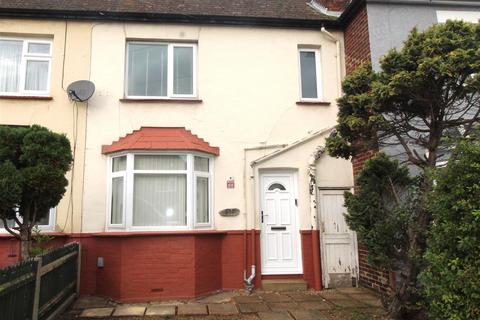 3 bedroom terraced house for sale, St. Georges Avenue, Sheerness