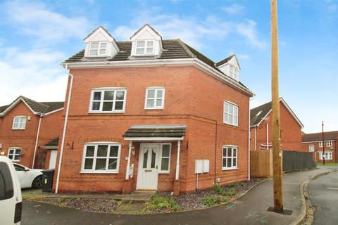 4 bedroom detached house for sale, Thistlewood Court, Bransholme, Hull