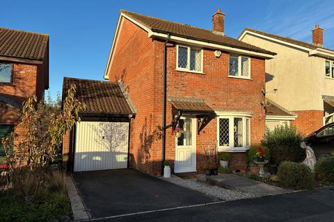 3 bedroom link detached house for sale, Fulton Close, Ipplepen