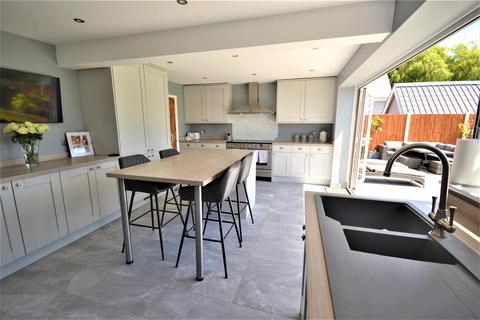 Tribelle Beachy Drive, St Lawrence, Southminster, CM0 7NB