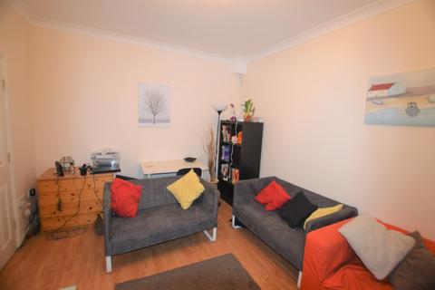 4 bedroom house to rent, 5 Highgate, Durham