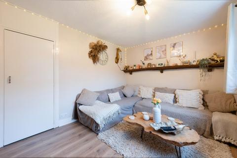 18 Headley Drive, Epsom, KT18 5RP