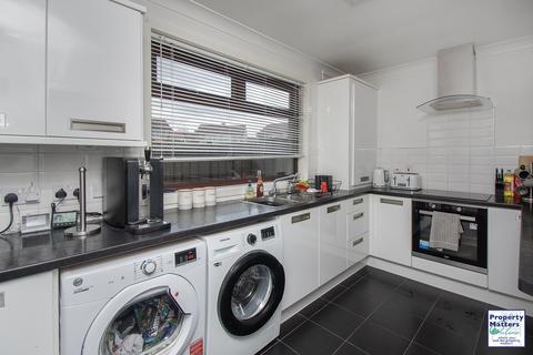 2 bedroom end of terrace house for sale, Auchenharvie Road, Saltcoats, KA21