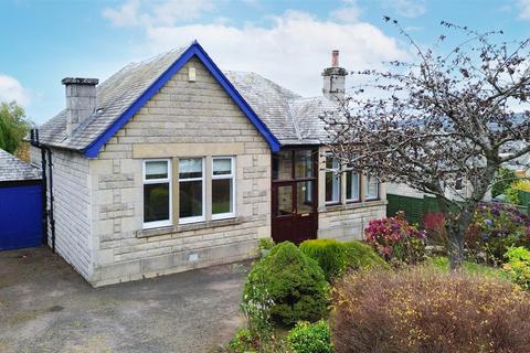 3 bedroom bungalow for sale, Murray Place, Perth