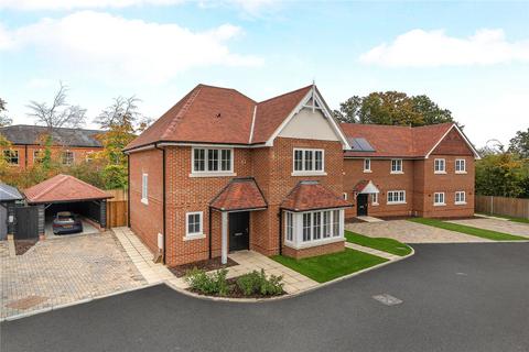 4 bedroom detached house for sale, Field Way, Ripley, Woking, Surrey, GU23