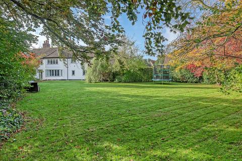 6 bedroom detached house for sale, Lodge Road, Writtle, Chelmsford