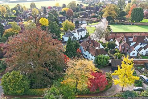 6 bedroom detached house for sale, Lodge Road, Writtle, Chelmsford