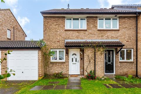 66 Juniper Way, Romford, RM3 0XL