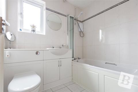 66 Juniper Way, Romford, RM3 0XL