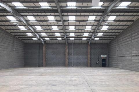 Warehouse to rent, Cherrycourt Way, Leighton Buzzard LU7