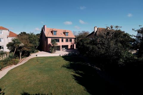 5 bedroom detached house for sale, Les Varines, Jersey JE2