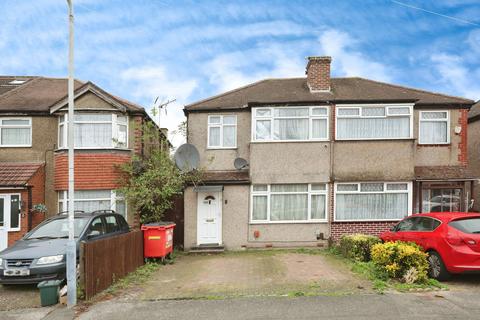 3 bedroom semi-detached house for sale, Fairholme Crescent, Hayes, UB4 8QY