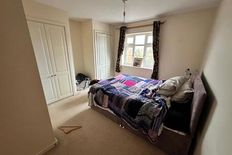 2 bedroom flat to rent, Goldfinch Drive, Preston PR3