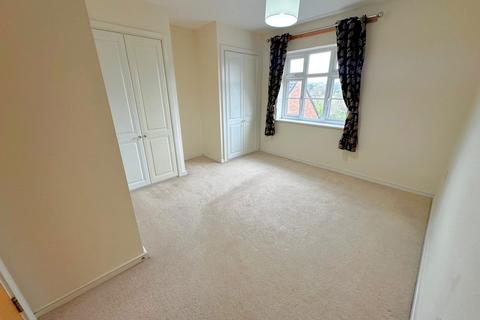 2 bedroom flat to rent, Goldfinch Drive, Preston PR3